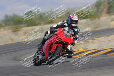 media/Sep-30-2023-SoCal Trackdays (Sat) [[636657bffb]]/Turn 4 (945am)/